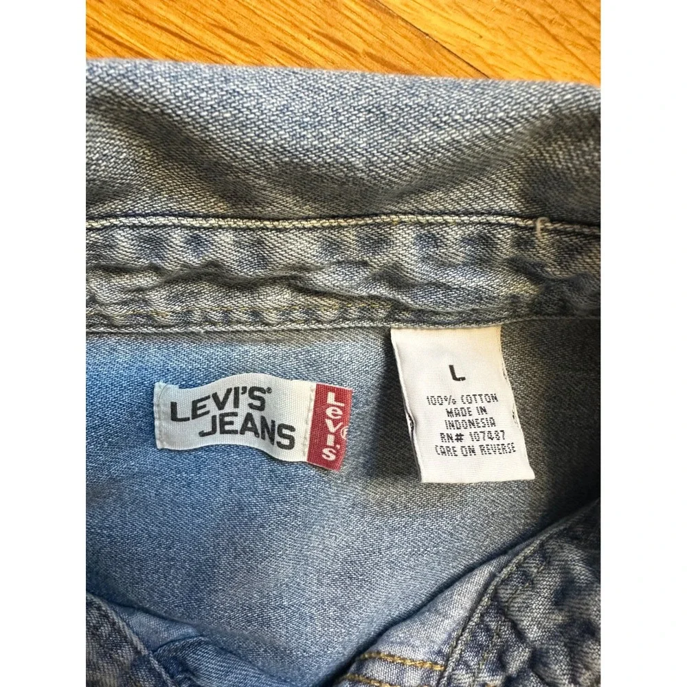 Levi Jeans Mens Large Light Wash Denim Long Sleeve Button Down Shirt RN107487